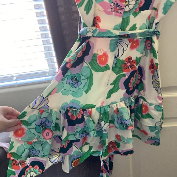 LIKELY Floral Ruffle Dress - Picture 6 of 7